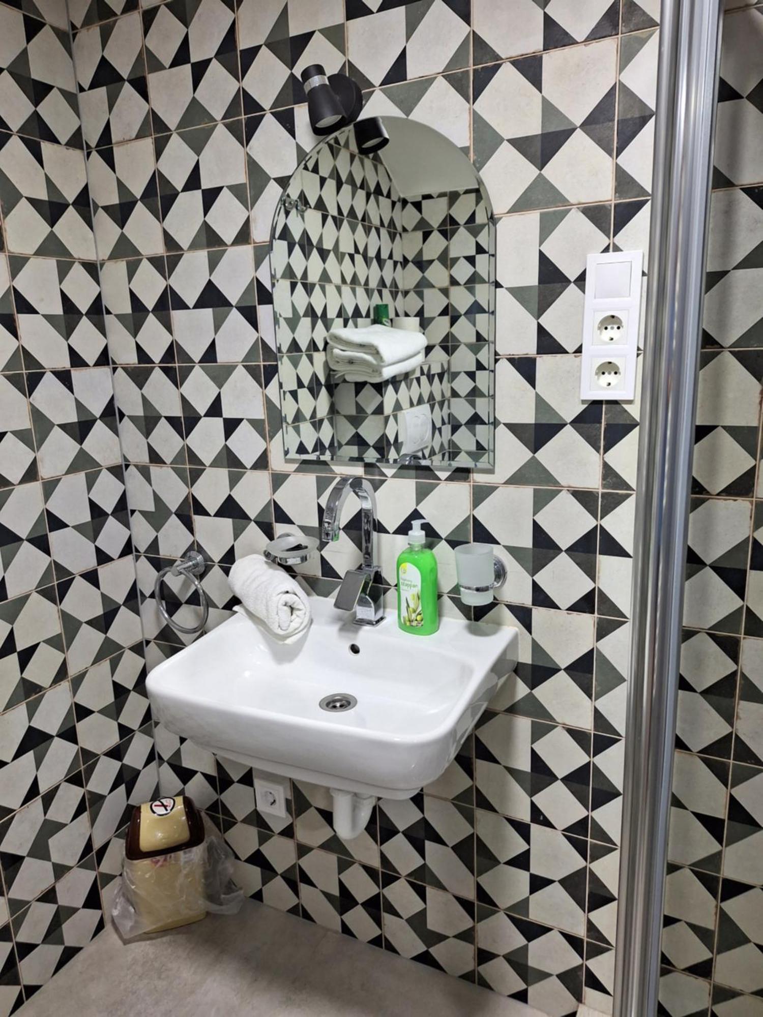 Tempo City Apartman Будапеща Екстериор снимка