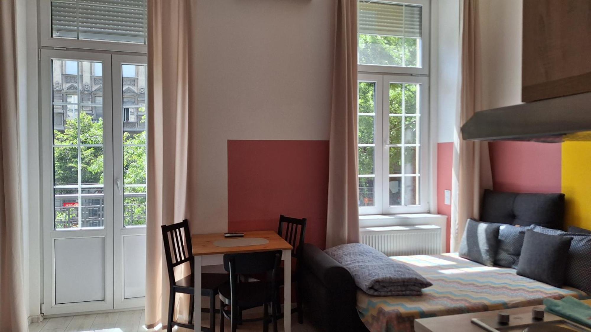Tempo City Apartman Будапеща Екстериор снимка